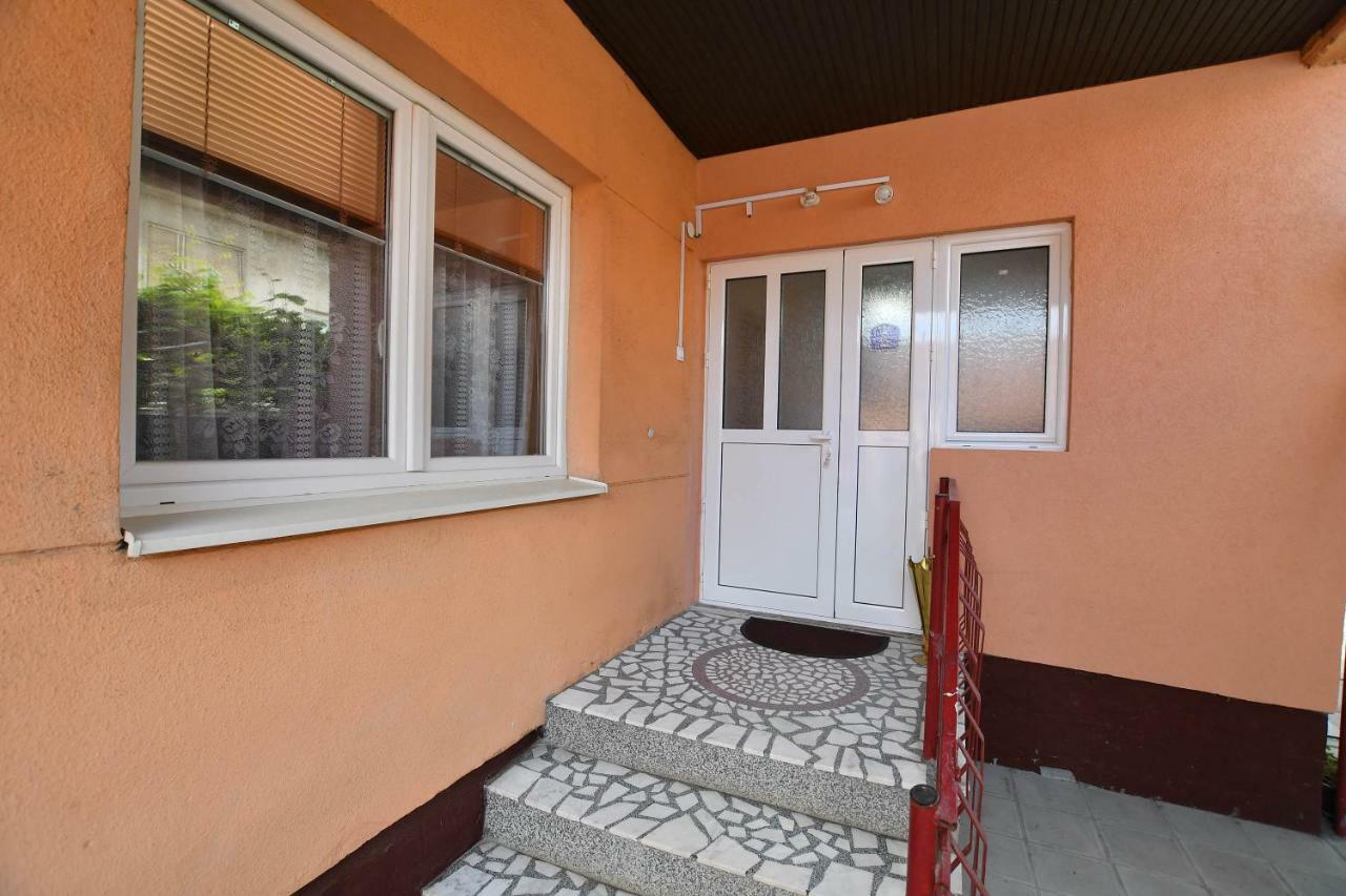 Kaza Apartment Кладово Экстерьер фото